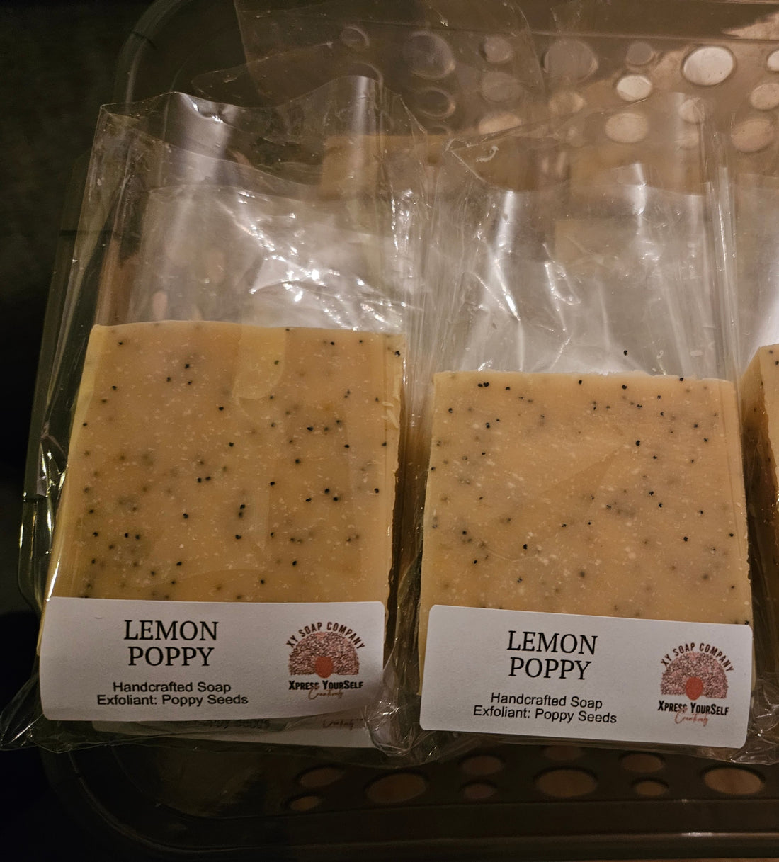LEMON POPPY SEED